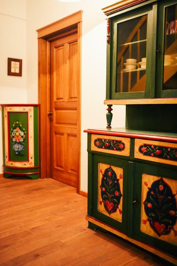 ホテル Casa Kraus Criţ エクステリア 写真